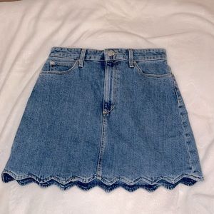 Joe’s Jeans The Bella High Rise Scalloped Edge Denim Mini Skirt Size 27